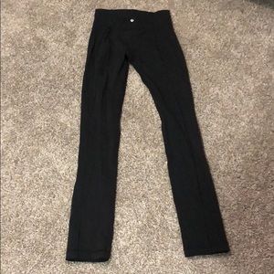 28” black lululemon leggings